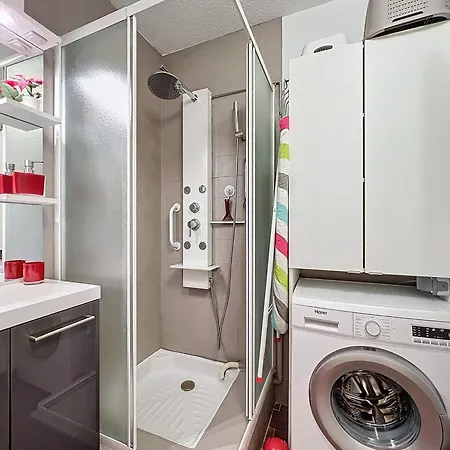 Type 2 A Saint-cyr-sur-mer Avec Terrasse Et Parking, Ideal Pour 4 Personnes - Fr-1-770-63