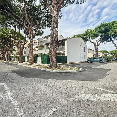 Type 2 à Saint-cyr-sur-mer Avec Terrasse Et Parking, Idéal Pour 4 Personnes - Fr-1-770-63 *