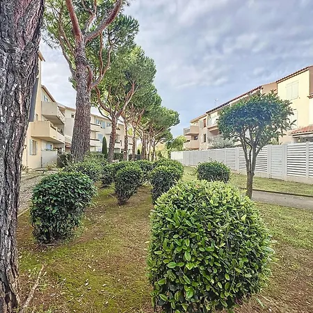 Lägenhet Type 2 A Saint-cyr-sur-mer Avec Terrasse Et Parking, Ideal Pour 4 Personnes - Fr-1-770-63 *